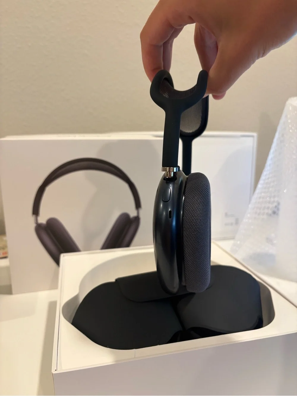 Apple AirPods Max Headphones - Black USB-C